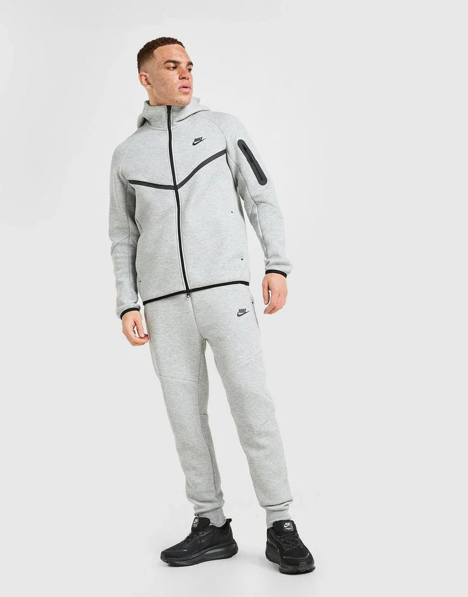 Pantalones deportivos Nike Tech Fleece para hombre