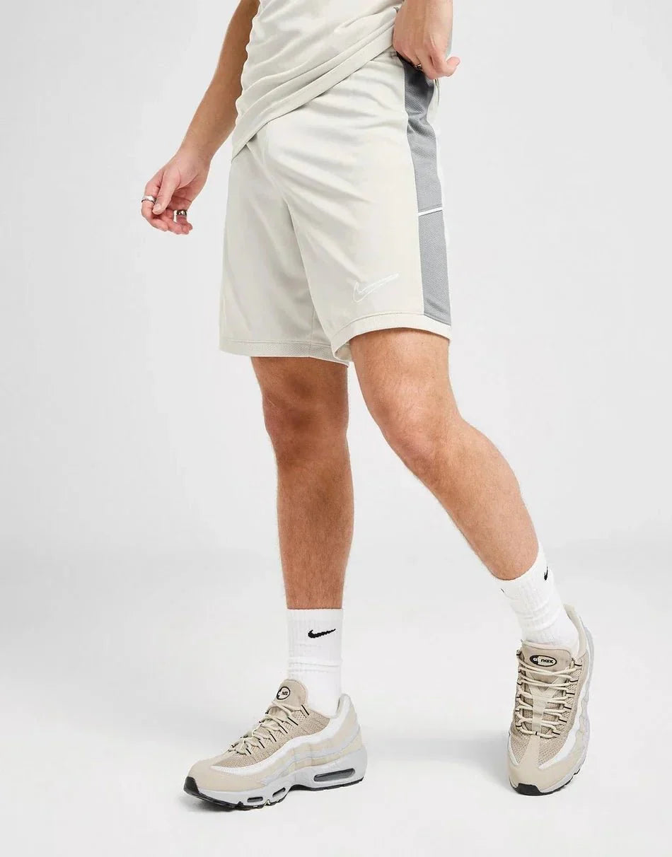 Pantalones cortos Nike Academy para hombre